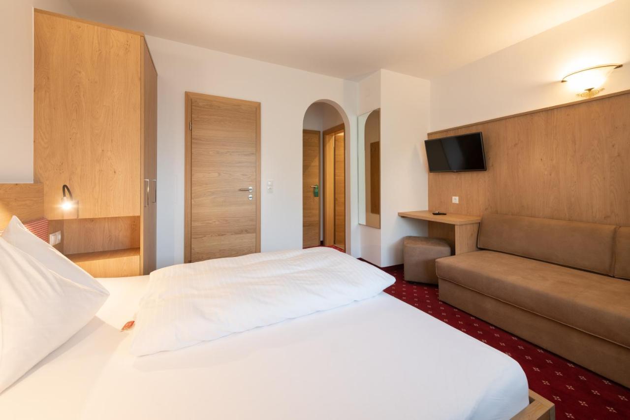 Hotel Gasthof Kroell - Inkl Nationalpark-Karte, 1 X Grossglockner Hochalpenstrasse Kostenlos, 1X Gerlos Alpenstrasse Kostenlos, Krimmler Wasserfaelle Kostenlos, Verschiedene Bergbahnen Kostenlos, Badesee Kostenlos, Bus & Zug Kostenlos, Genusskueche, Niedernsill Exteriör bild
